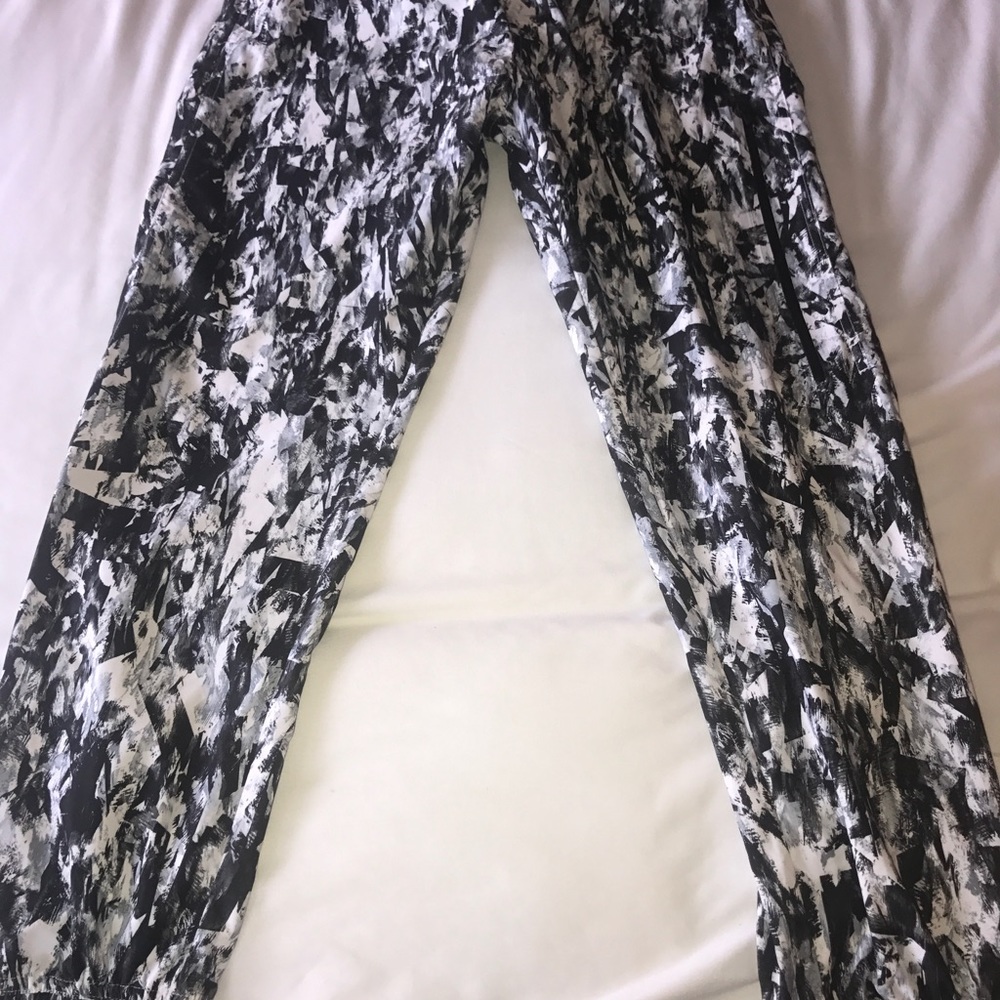 NIKE JOGGERS